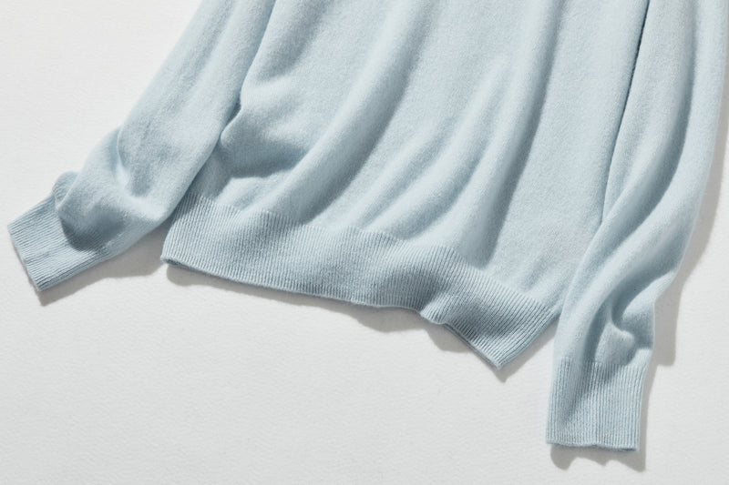 柔軟纖維帶來的極致舒適 100% 羊絨瓶頸 240909