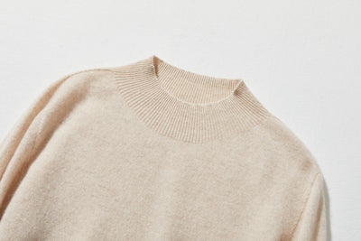 柔軟纖維帶來的極致舒適 100% 羊絨瓶頸 240909