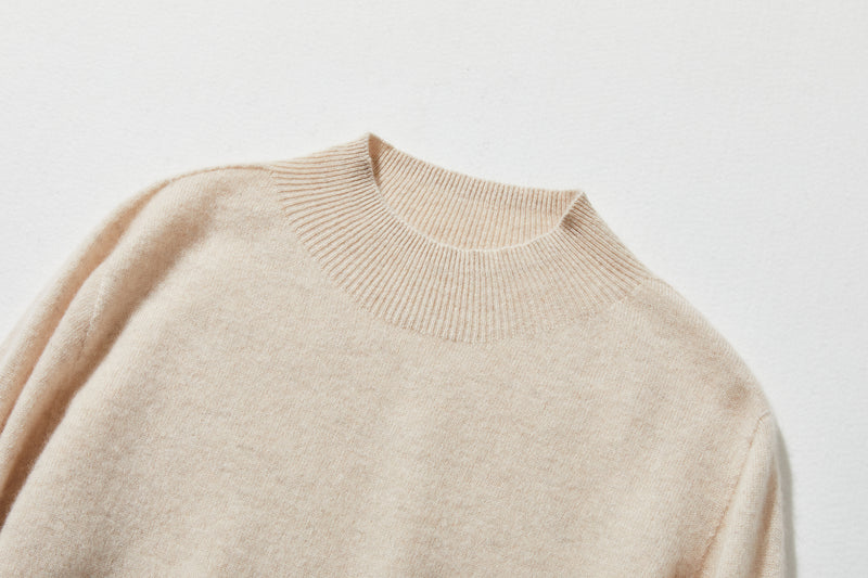 柔軟纖維帶來的極致舒適 100% 羊絨瓶頸 240909