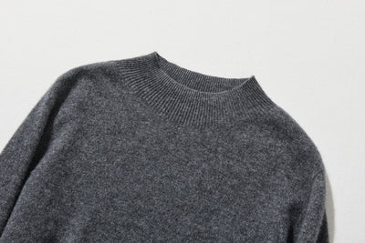 柔軟纖維帶來的極致舒適 100% 羊絨瓶頸 240909