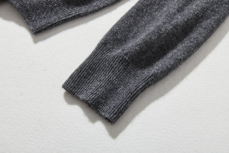 柔軟纖維帶來的極致舒適 100% 羊絨瓶頸 240909