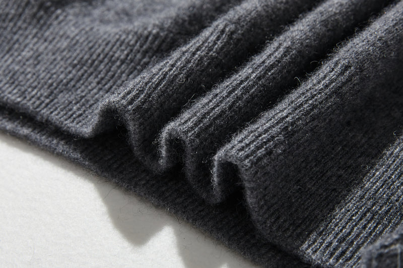 柔軟纖維帶來的極致舒適 100% 羊絨瓶頸 240909