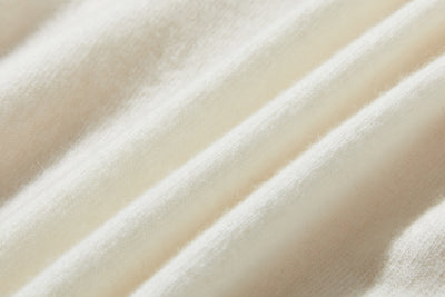 柔軟纖維帶來的極致舒適 100% 羊絨瓶頸 240909