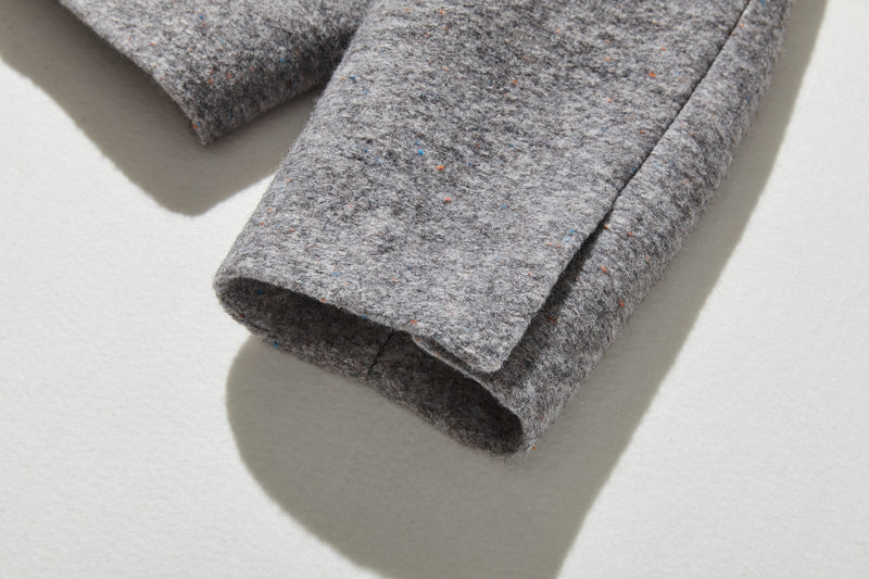 上品な印象のウールジャケット　ショートアウター 裏地付き　241103