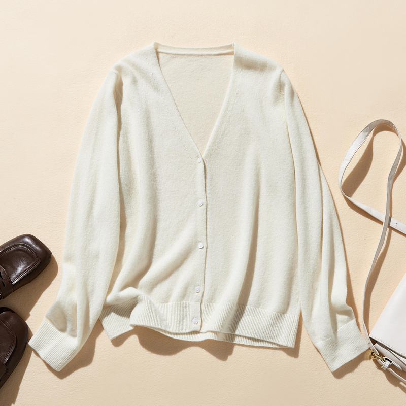 可長期穿著的羊絨開襟衫 V領開襟衫 100%羊絨 241101 