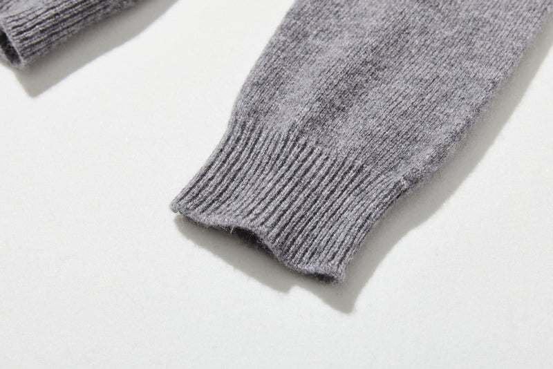 着心地がよく、きれいめに着られる 秋冬の大本命ニット ウール100％　ウールセーター  251120