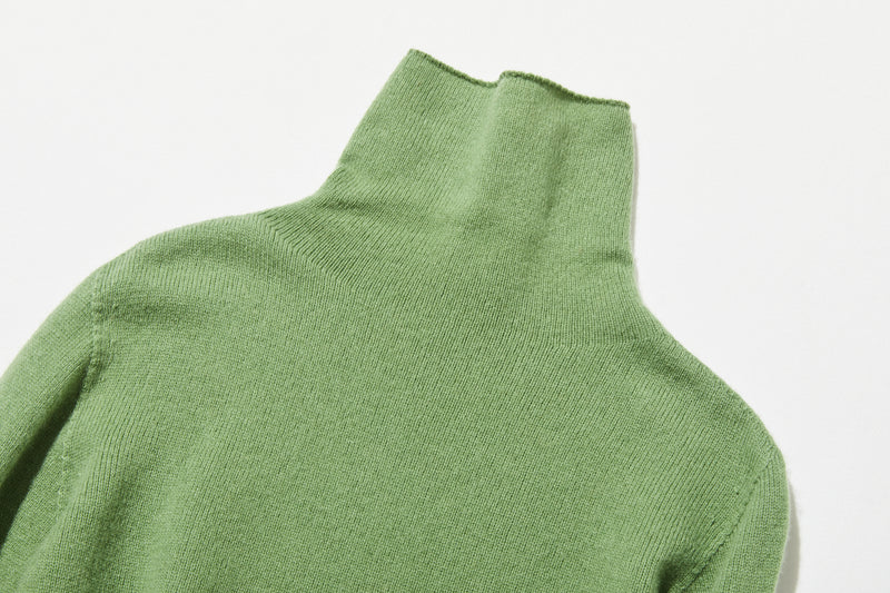 着心地がよく、きれいめに着られる 秋冬の大本命ニット ウール100％　ウールセーター  251120