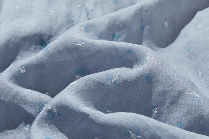 夏の定番！エアリー麻のブラウス　小花プリント　超ゆったりシルエット　250801