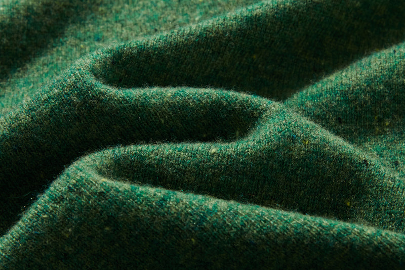 採用高規格精加工，外觀整齊 羊毛針織 羊毛衫 241004