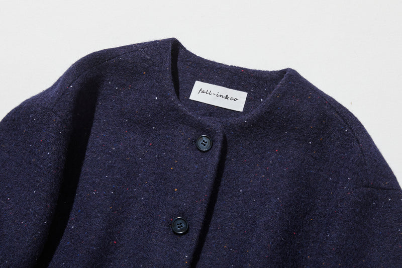 上品な印象のウールジャケット　ショートアウター 裏地付き　241103