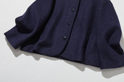 上品な印象のウールジャケット　ショートアウター 裏地付き　241103