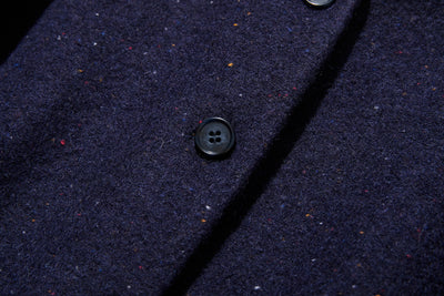 上品な印象のウールジャケット　ショートアウター 裏地付き　241103