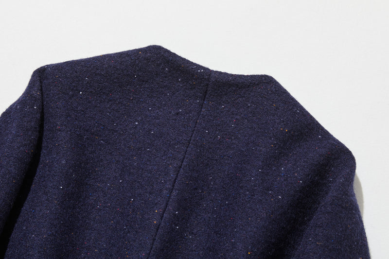 上品な印象のウールジャケット　ショートアウター 裏地付き　241103