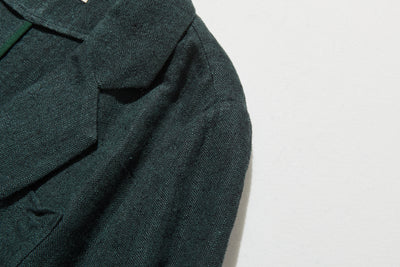 A 100% linen tailored jacket that's a great addition to your wardrobe. Outerwear 251005