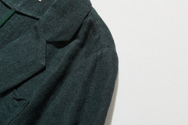 A 100% linen tailored jacket that&