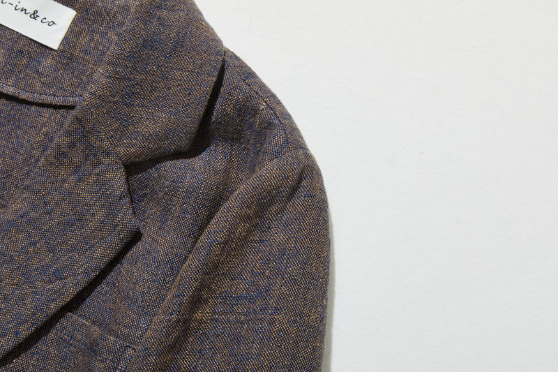 A 100% linen tailored jacket that&