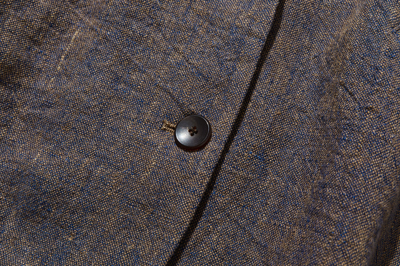 A 100% linen tailored jacket that&