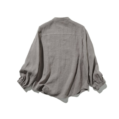 上品な佇まいと、心地よい着心地を兼ね備えた一枚　ピンタックシャツ　リネンシャツブラウス　251007