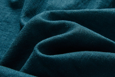 A cotton linen blouse with a captivating natural texture 240312