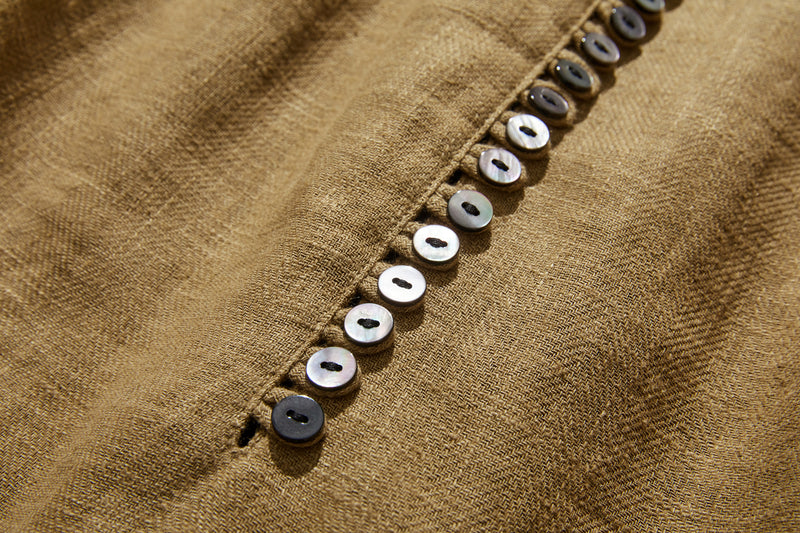 A cotton linen blouse with a captivating natural texture 240312