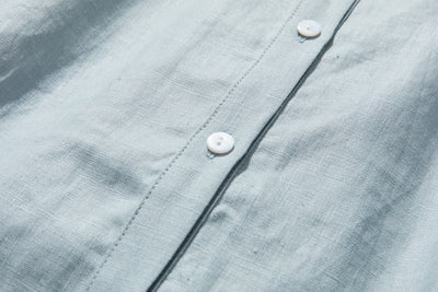 さりげなく甘い 美形ブラウス　リネン100％生地　リネンシャツブラウス　　210804