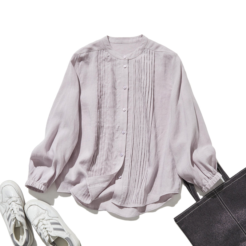 上品な佇まいと、心地よい着心地を兼ね備えた一枚　ピンタックシャツ　リネンシャツブラウス　251007