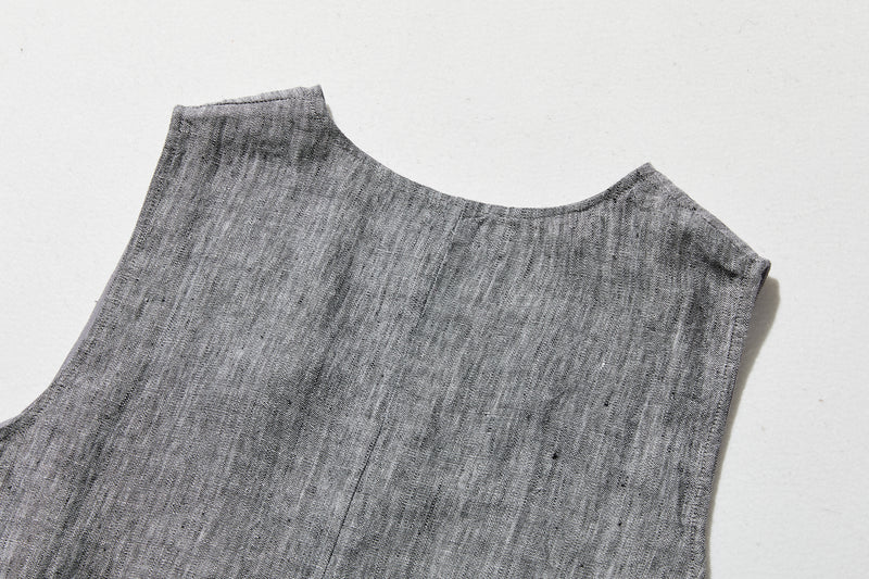 【季節を超えて愛される】リネンワンピース　フランスリネン　Vネックノースリーブマキシ丈ワンピース　250612