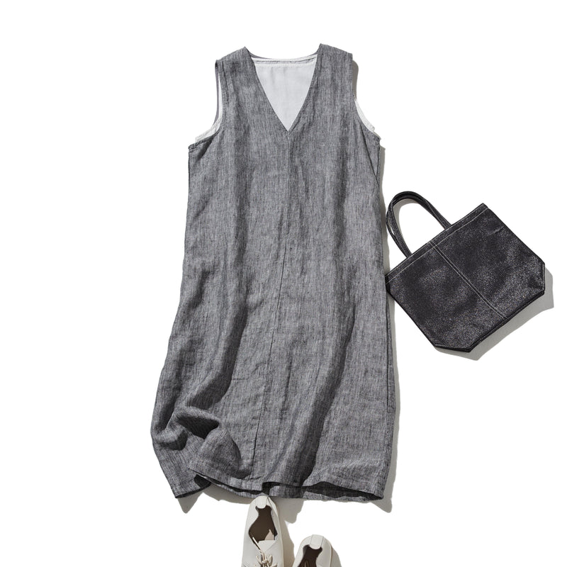 【季節を超えて愛される】リネンワンピース　フランスリネン　Vネックノースリーブマキシ丈ワンピース　250612
