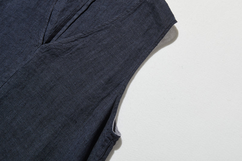 【季節を超えて愛される】リネンワンピース　フランスリネン　Vネックノースリーブマキシ丈ワンピース　250612