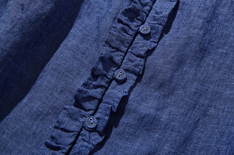 A versatile item that can be worn in any season. French linen blouse 250213