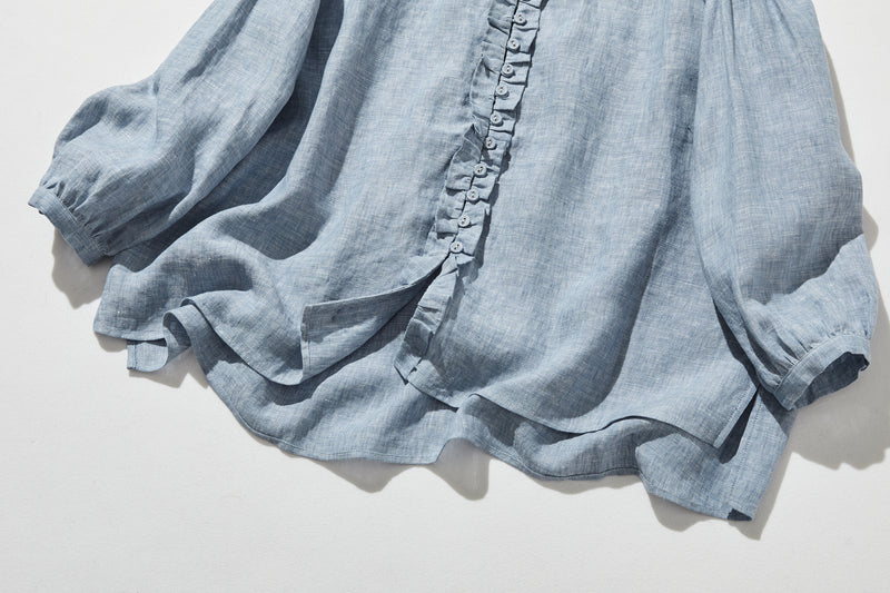 A versatile item that can be worn in any season. French linen blouse 250213