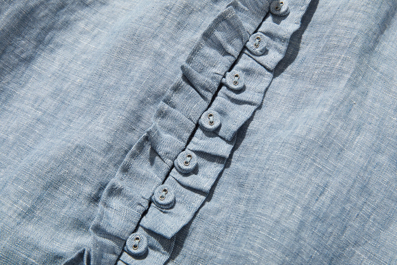 A versatile item that can be worn in any season. French linen blouse 250213