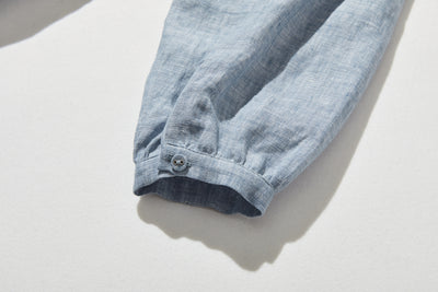 A versatile item that can be worn in any season. French linen blouse 250213