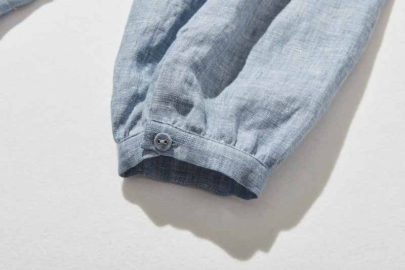 A versatile item that can be worn in any season. French linen blouse 250213