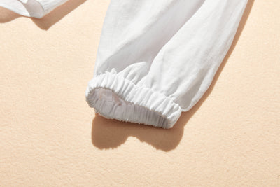 上品な佇まいと、心地よい着心地を兼ね備えた一枚　ピンタックシャツ　リネンシャツブラウス　251007