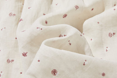 絶妙な風合い　花柄プリント　麻100％ブラウス　フレンチスリーブブラウス　 250803