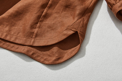 きれいな落ち感とニュアンスのある風合いが楽しめるブラウス　リネン100％　 　240322