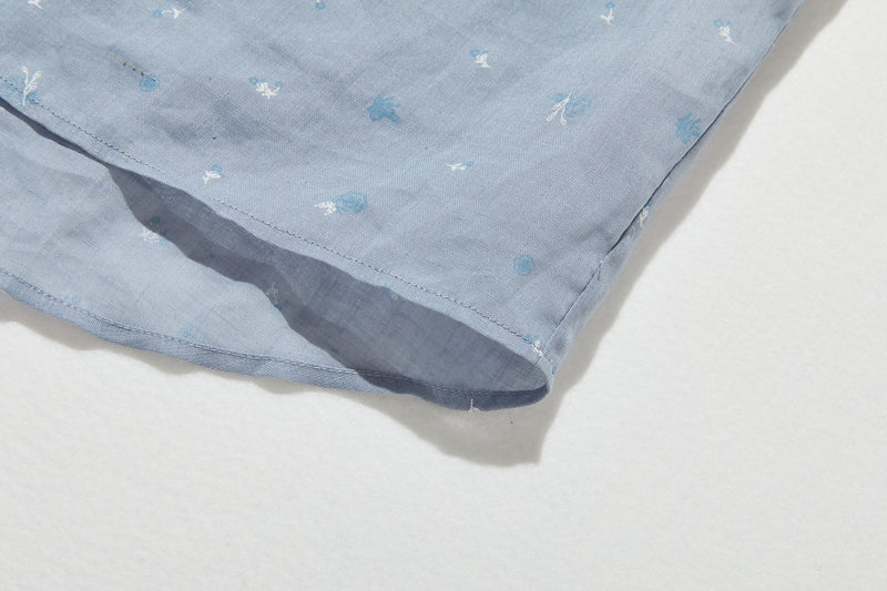 絶妙な風合い　花柄プリント　麻100％ブラウス　フレンチスリーブブラウス　 250803