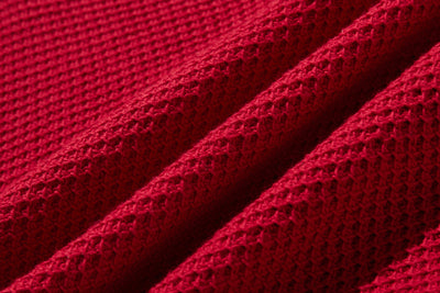 寬鬆的珠地網眼針織開襟衫，可隨意穿著 250203