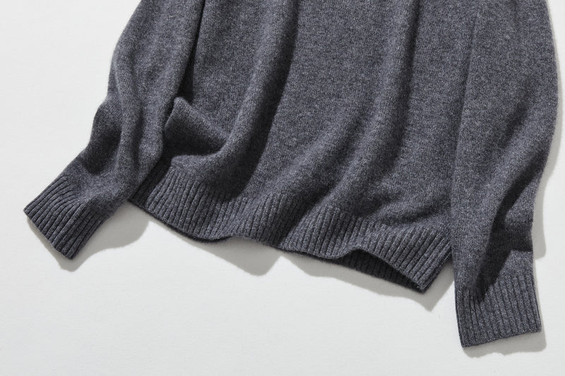 "Simple but stylish on its own" 100% Cashmere Turtleneck Sweater, Thick, 241016-6
