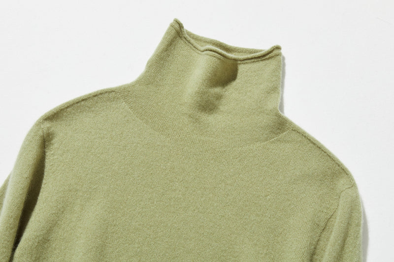 ★2025新色★やわらかい繊維から生まれる最高の心地良さ　カシミヤ100％　ハイネック ニット　231109