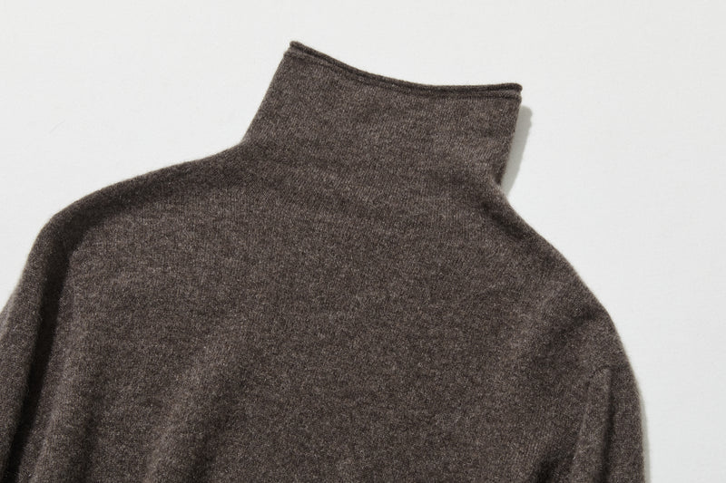 ★2025新色★やわらかい繊維から生まれる最高の心地良さ　カシミヤ100％　ハイネック ニット　231109