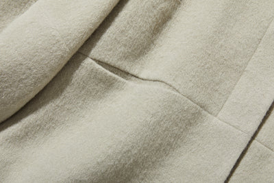 冬のファッションの頼もしい一枚に フード付きハーフコート　ショートコート　251011