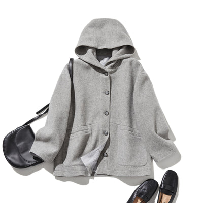 軽くて暖かいフード付きアウター　ウールアウター　241206