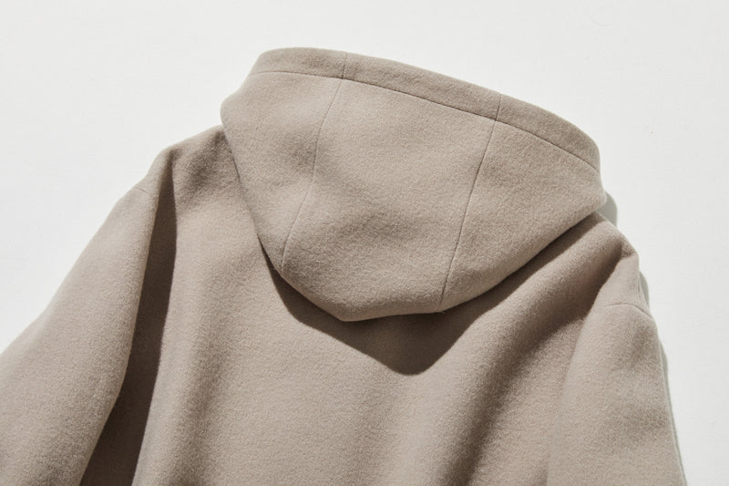 軽くて暖かいフード付きアウター　ウールアウター　241206