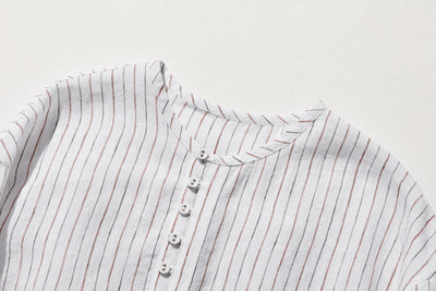 ゆったりとした着心地と上品なデザインが魅力の、リネン100%長袖ブラウス　　250414