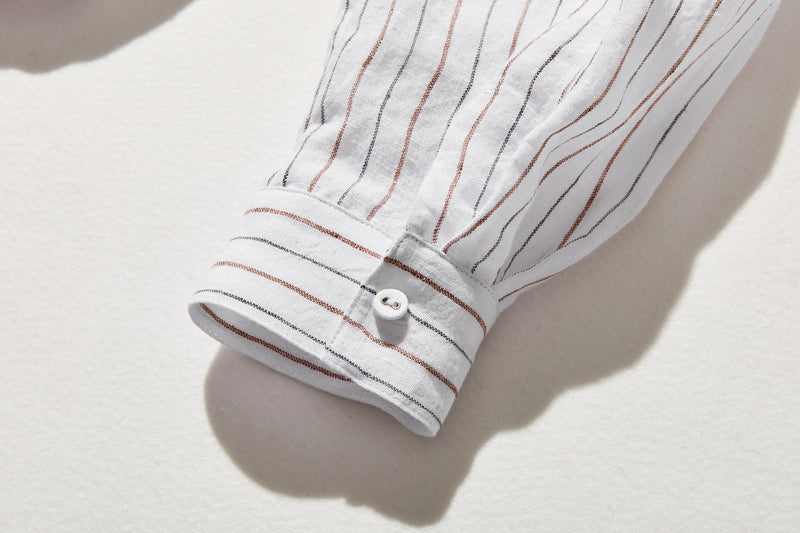 ゆったりとした着心地と上品なデザインが魅力の、リネン100%長袖ブラウス　　250414