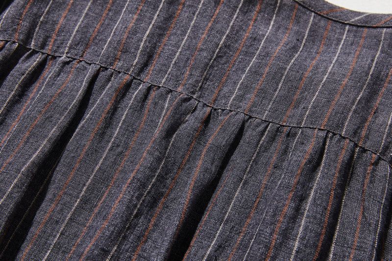 ゆったりとした着心地と上品なデザインが魅力の、リネン100%長袖ブラウス　　250414