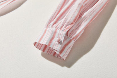 きれいめな雰囲気が魅力のストライプチュニック　長袖ブラウス　　250413