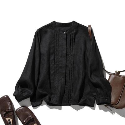 様々なシーンで活躍する万能アイテム　ピンタック入り　リネンシャツブラウス　250412